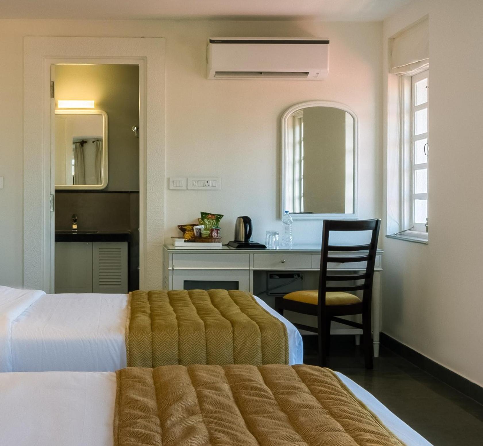 O Pierre - Fontainhas Hotel ปณชี ภายนอก รูปภาพ